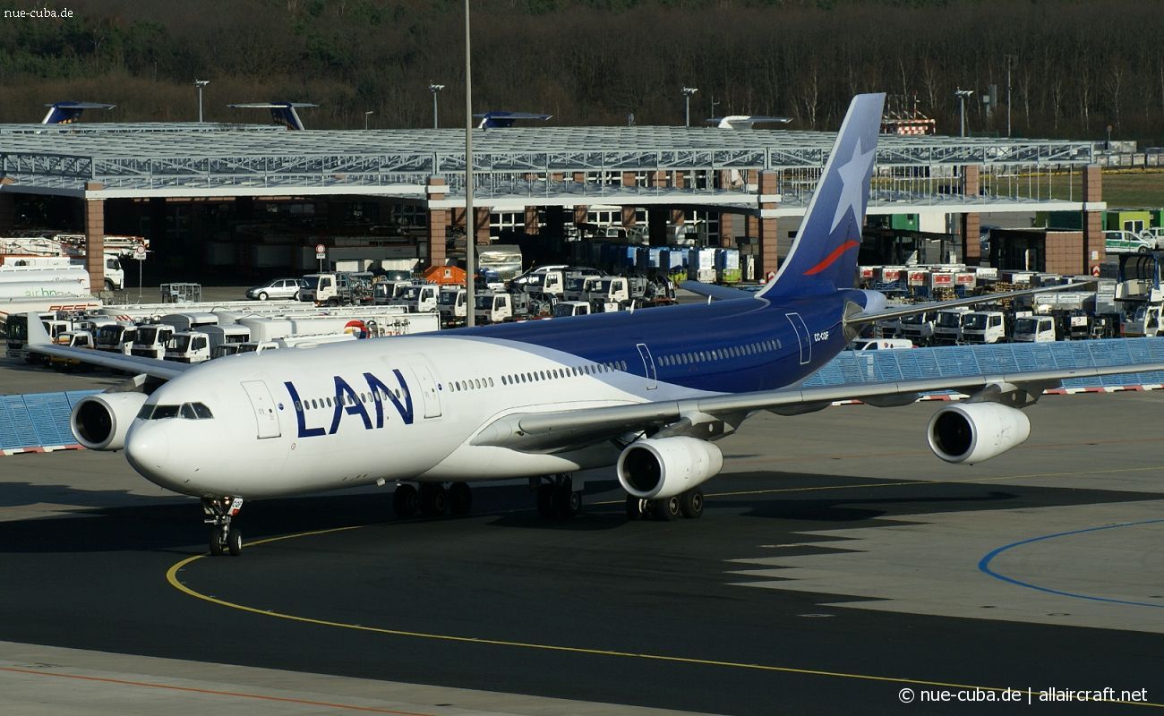 CC-CQF · Airbus A340-313 · (FRA / EDDF)