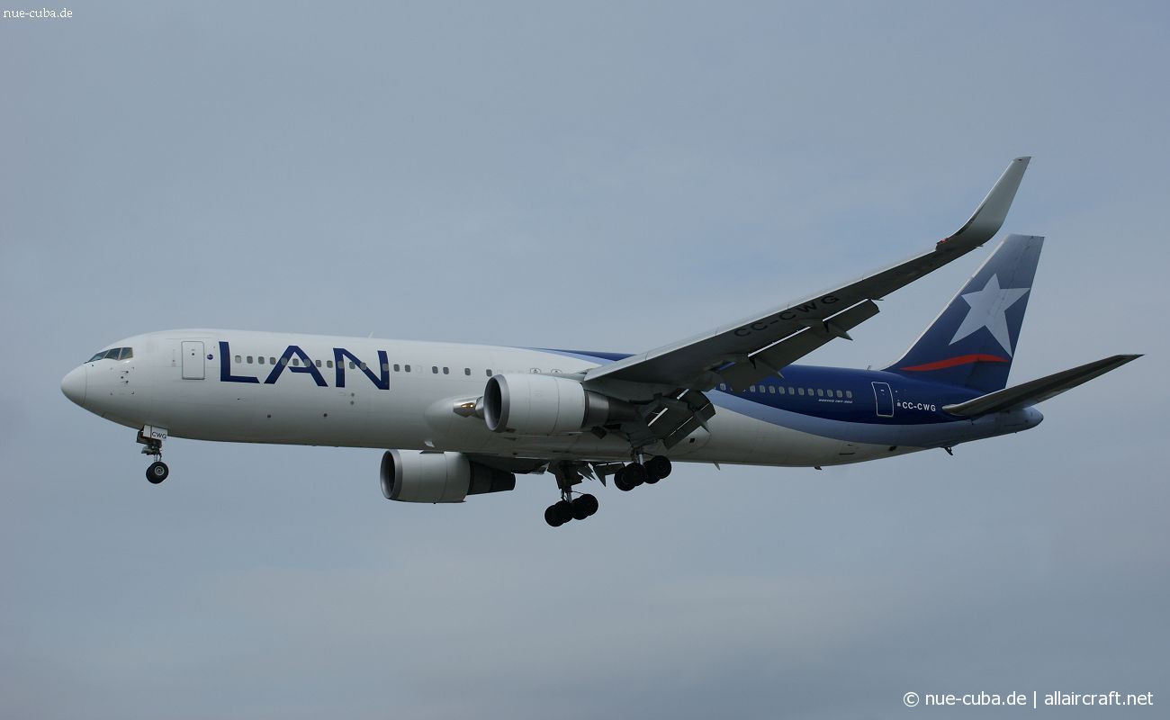 CC-CWG (34629) 2006 Boeing 767-316 ER WL