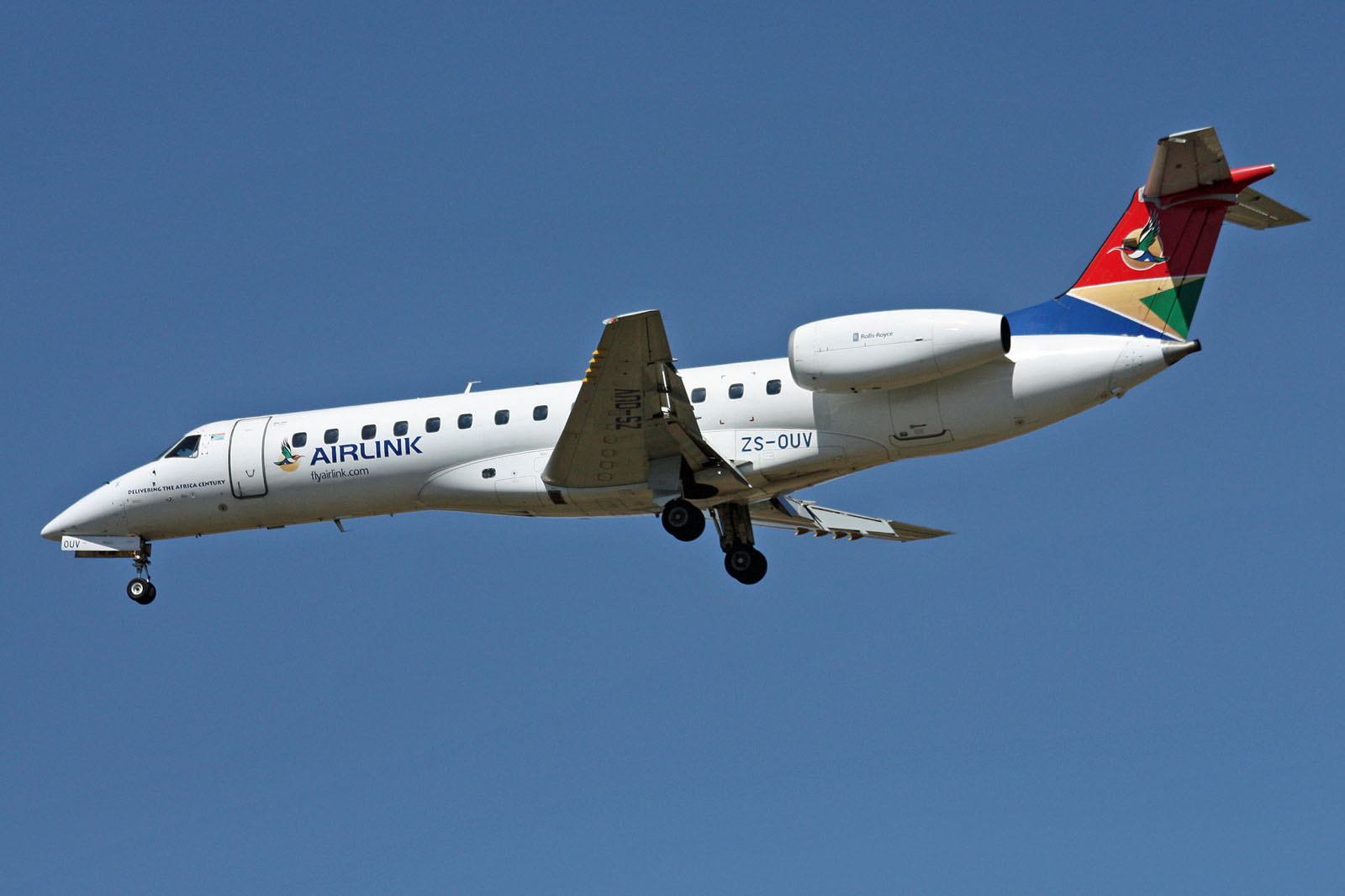 ZS-OUV · Embraer ERJ-135LR · (JNB / FAOR)