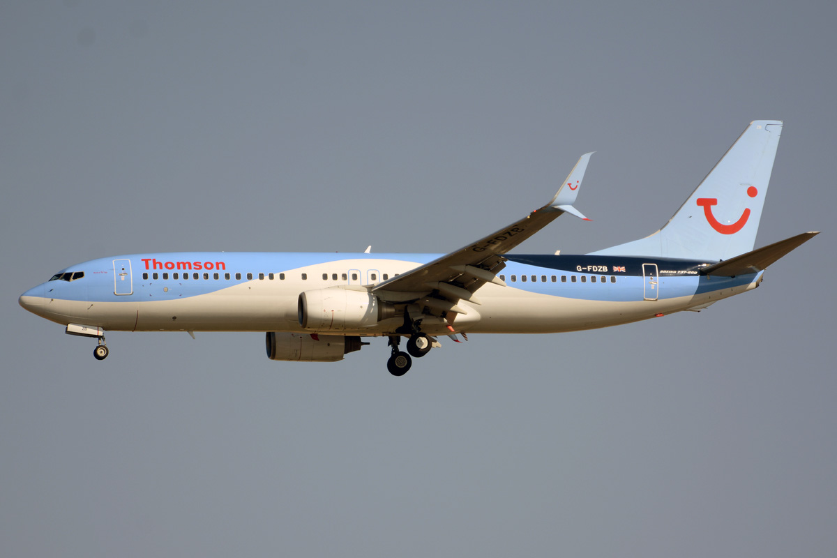 G-FDZB · Boeing 737-8K5(WL) · (IBZ / LEIB)