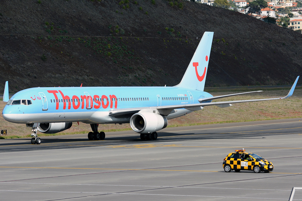 G-BYAX · Boeing 757-204(WL) · (FNC / LPMA)