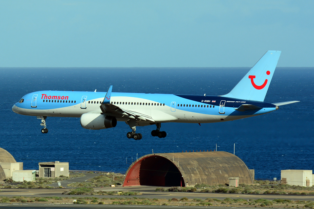 G-OOBH · Boeing 757-236(WL) · (LPA / GCLP)