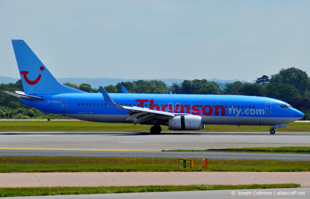 G-FDZA (35134) 2007 Boeing 737-8K5(WL)