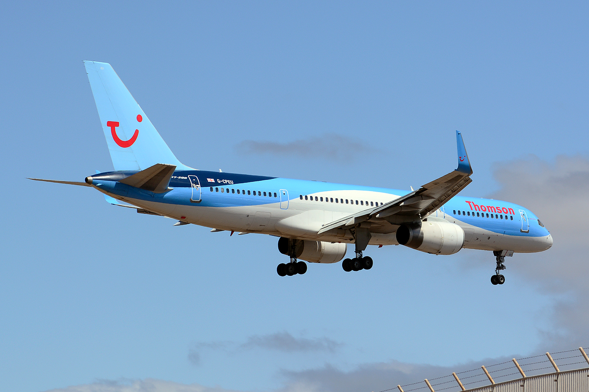 G-CPEU · Boeing 757-236(WL) · (LPA / GCLP)