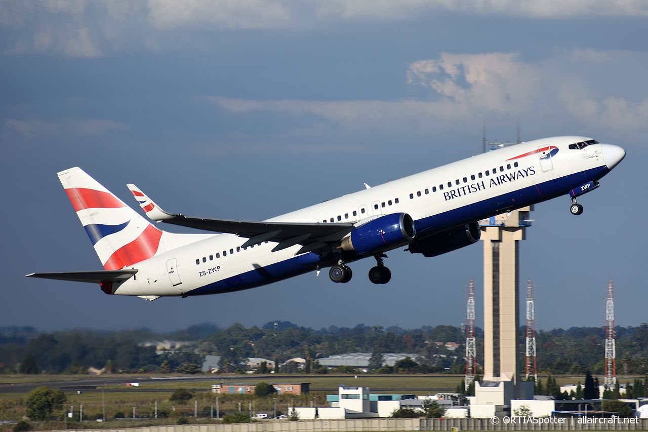 ZS-ZWP (28612) 1999 Boeing 737-86N WL