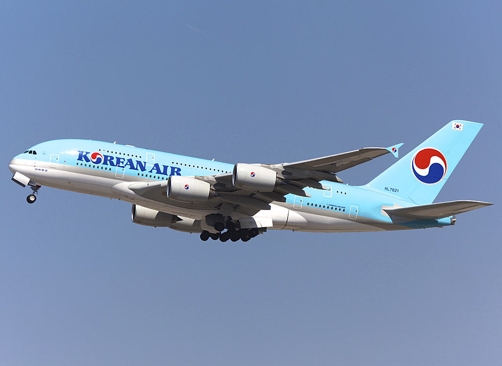 HL7621 (126) 2013 Airbus A380-861