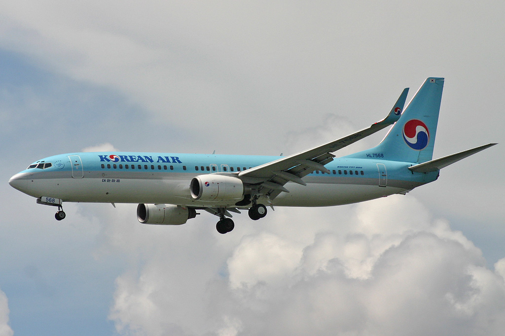 HL7568 (29986) 2001 Boeing 737-8B5