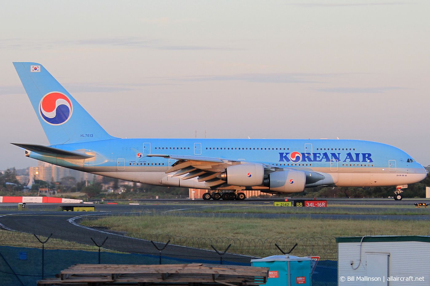 HL7613 · Airbus A380-861 · (SYD / YSSY)