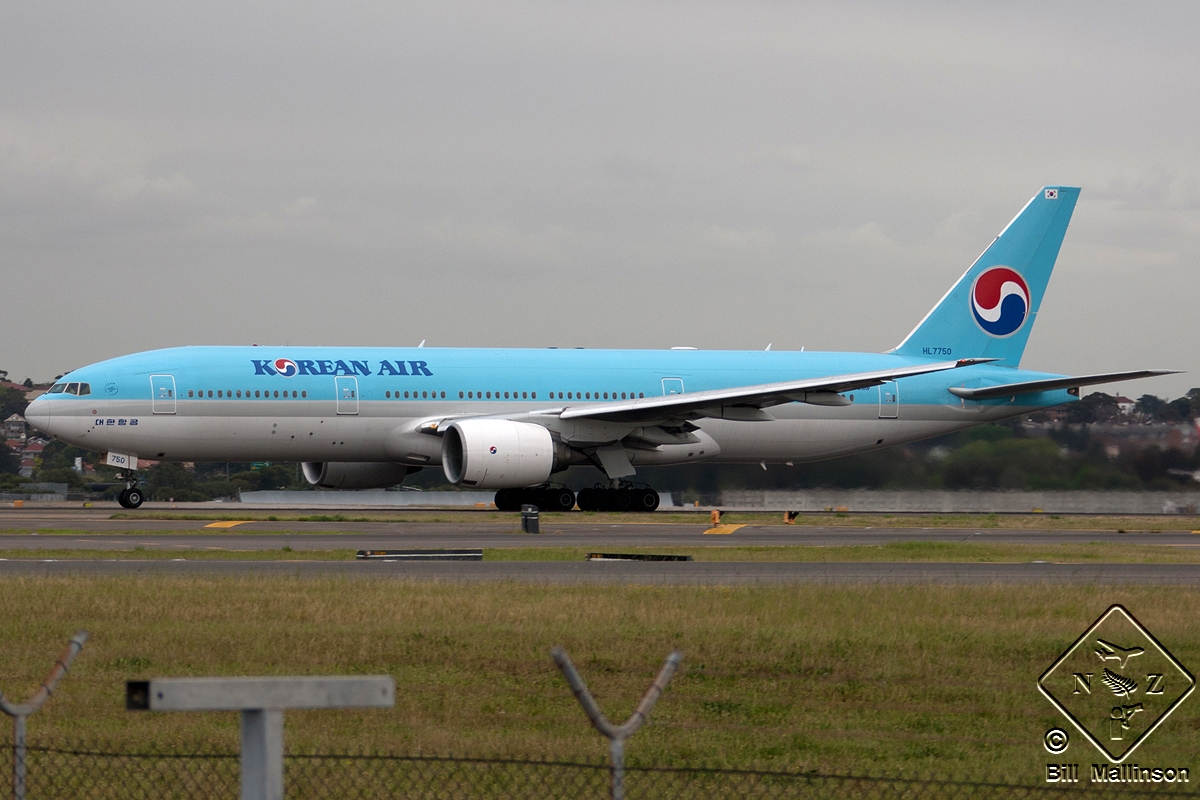 HL7750 · Boeing 777-2B5/ER · (SYD / YSSY)