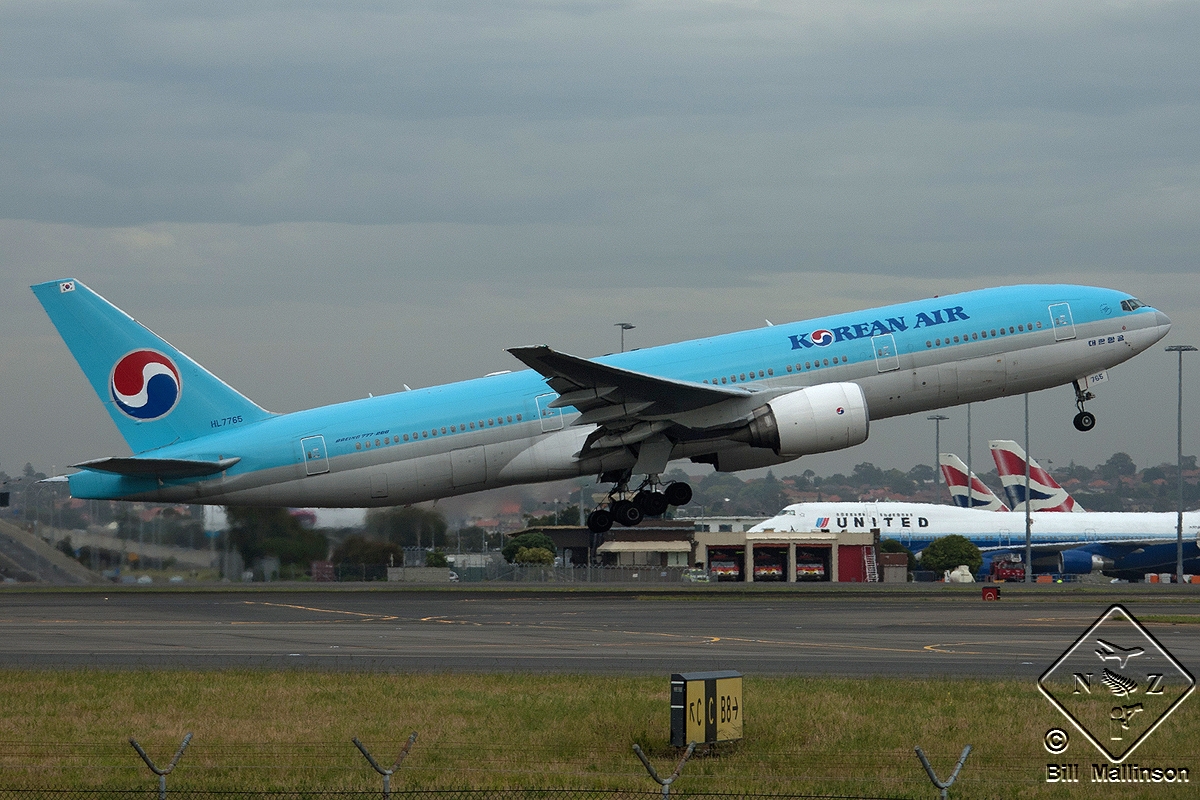 HL7765 · Boeing 777-2B5/ER · (SYD / YSSY)