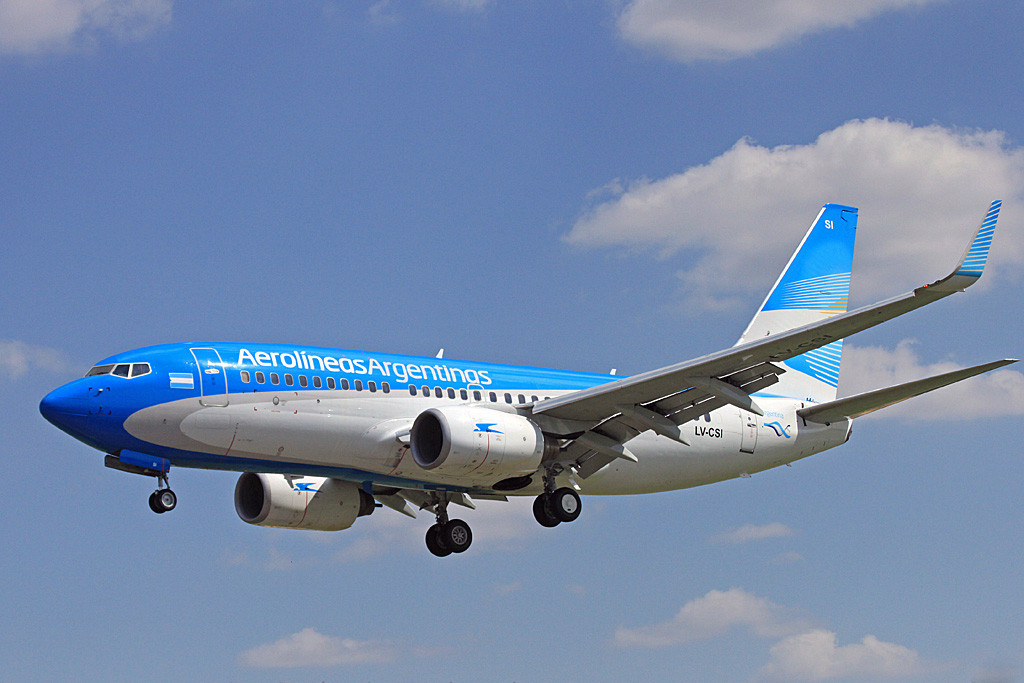 LV-CSI · Boeing 737-7Q8(WL) · (AEP / SABE)