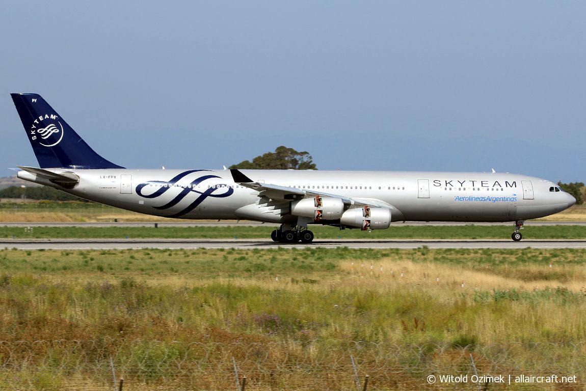 LV-FPV (cn 0193) Airbus A340-313X