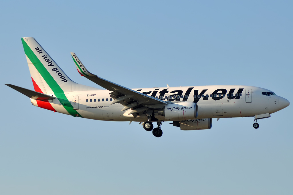 EI-IGP (cn 37233) Boeing 737-7GL