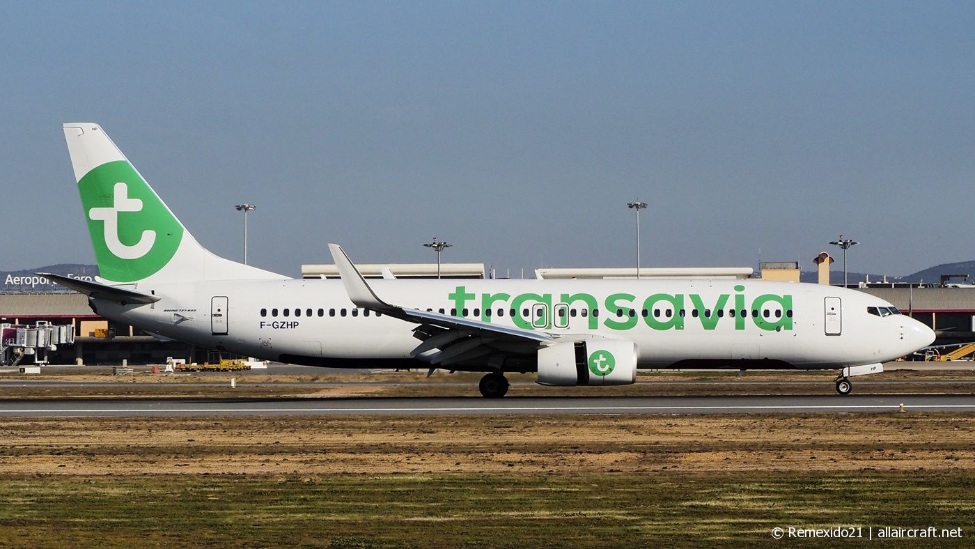 F-GZHP (44566) 2015 Boeing 737-8K2(WL)