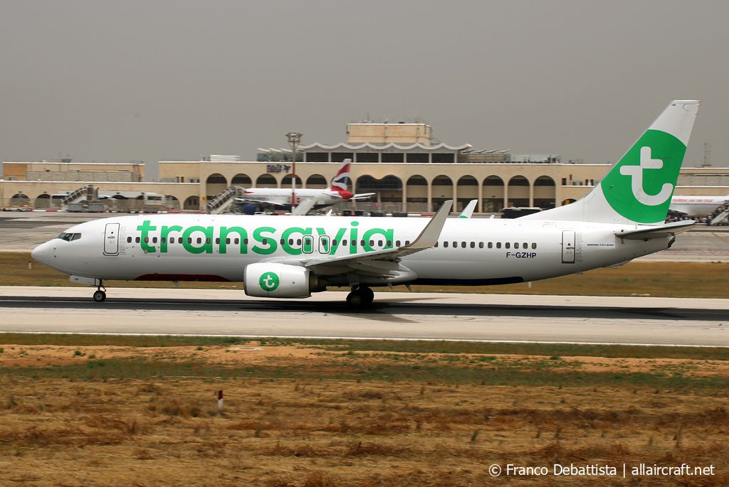 F-GZHP (44566) 2015 Boeing 737-8K2(WL)