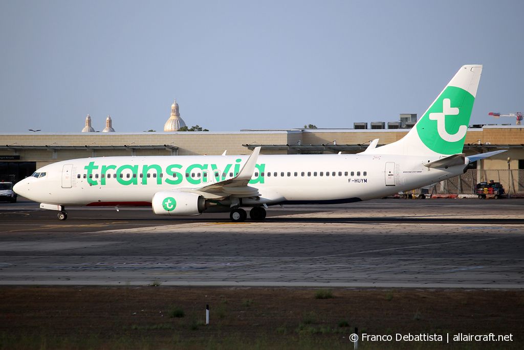 F-HUYM · Boeing 737-86N(WL) · (MLA / LMML)