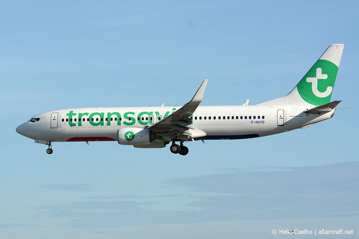 F-HUYD · Boeing 737-8JP(WL) · (LIS / LPPT)