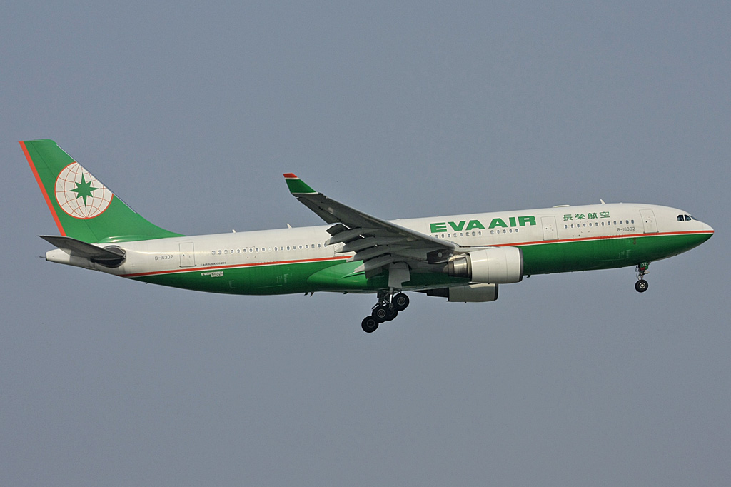 B-16302 · Airbus A330-203 · (SHA / ZSSS)