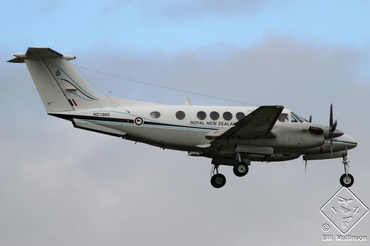 NZ1882 · Beechcraft B200 Super King Air · (CHC / NZCH)