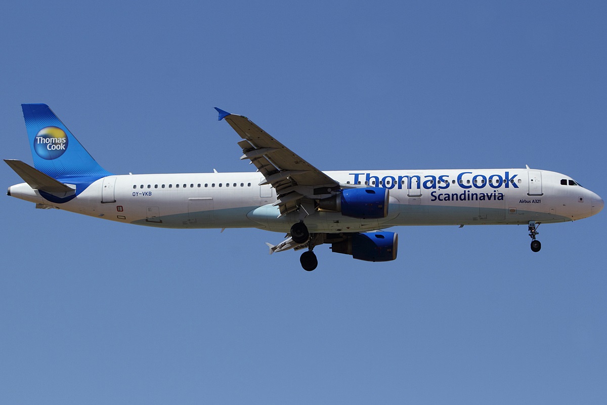 OY-VKB (1921) 2003 Airbus A321-211