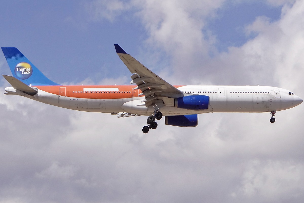 OY-VKH (356) 2000 Airbus A330-343