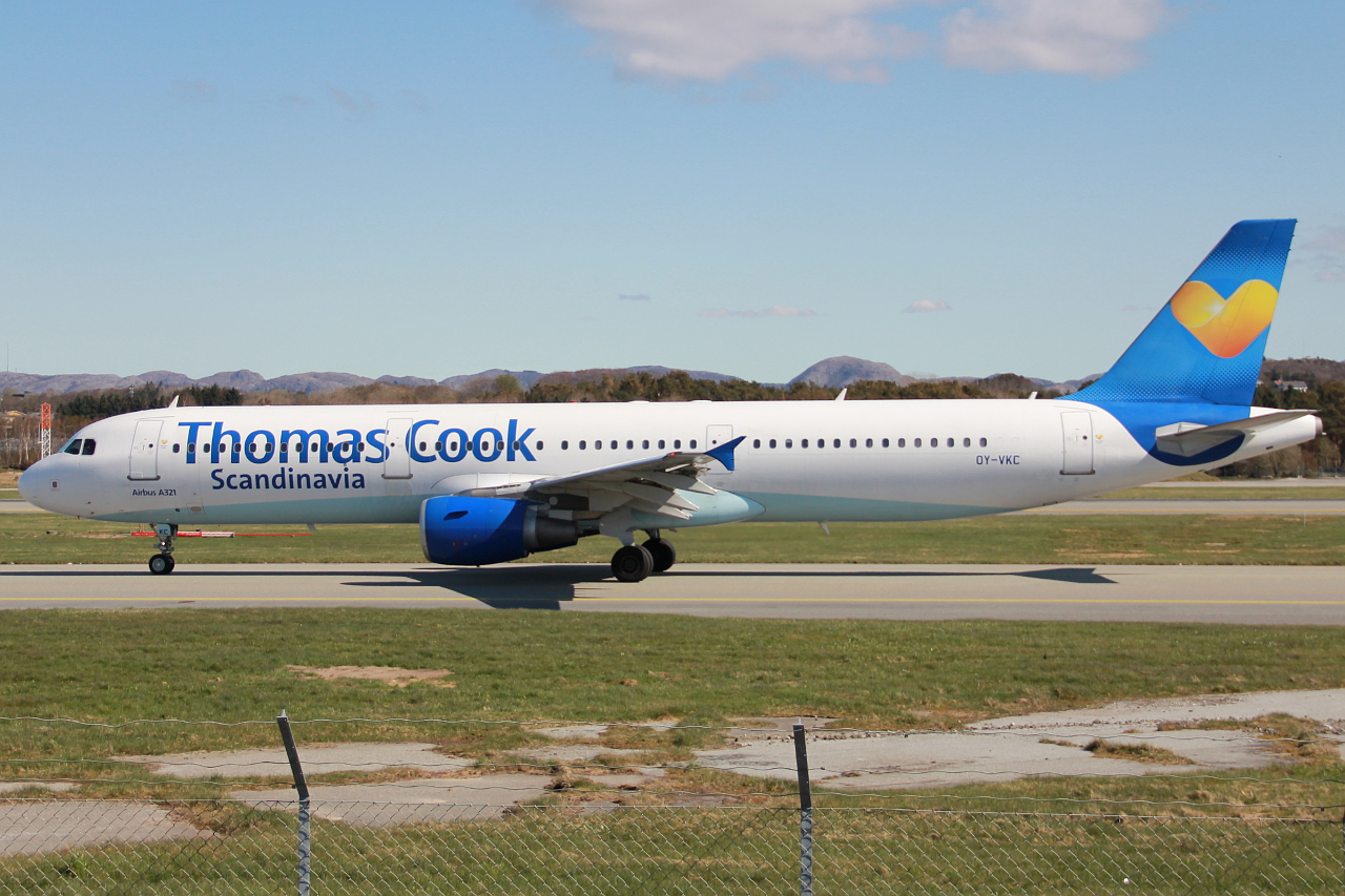 OY-VKC · Airbus A321-211 · (SVG / ENZV)