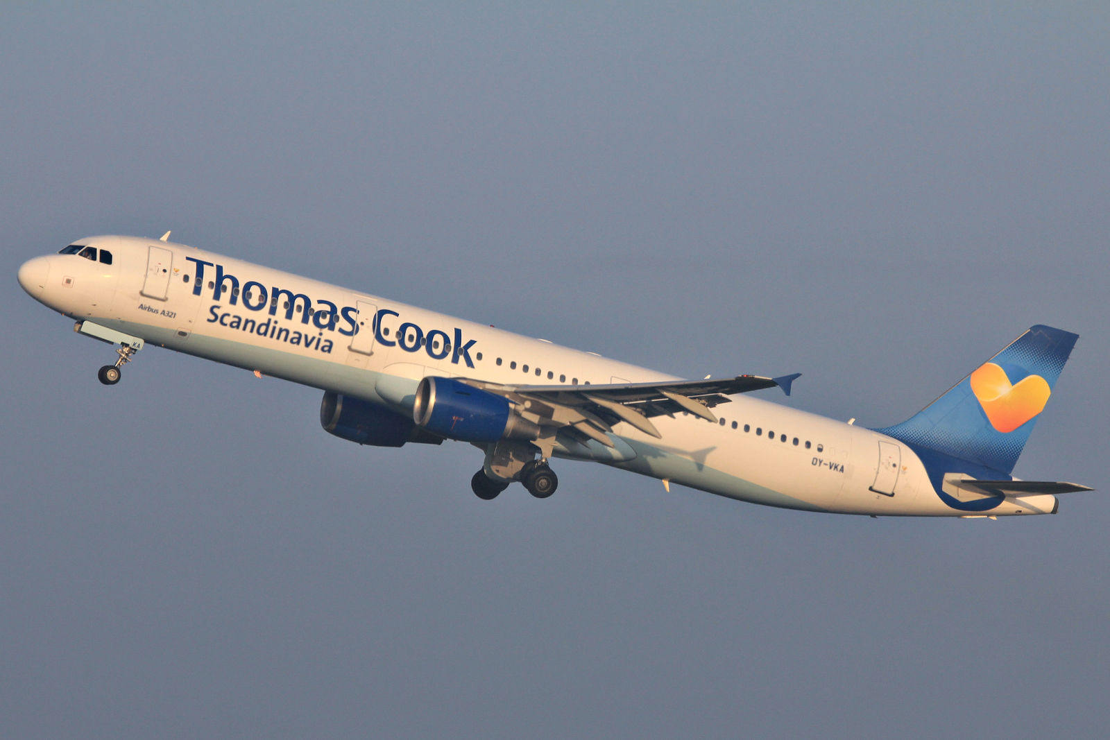 OY-VKA (1881) 2002 Airbus A321-211