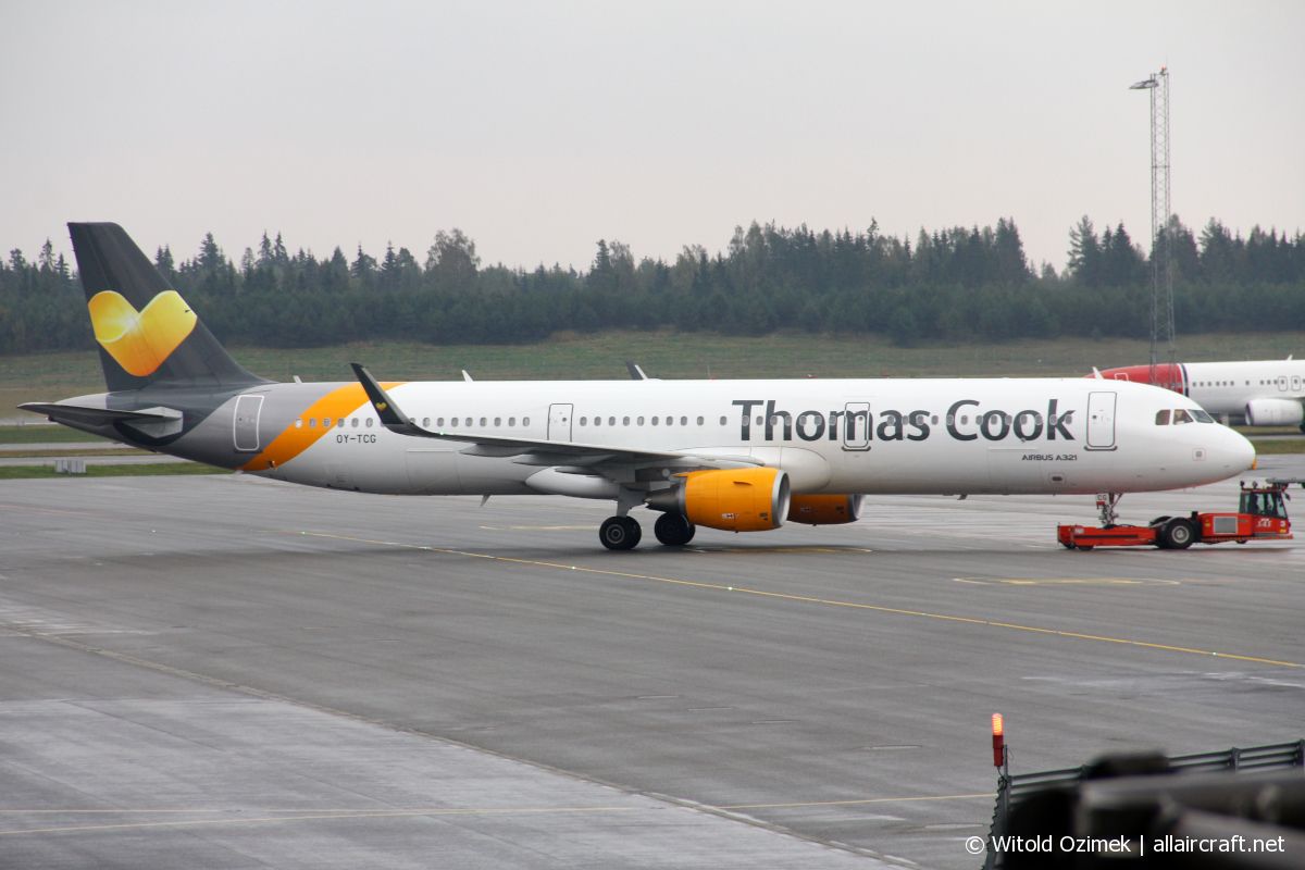 OY-TCG (6389) 2014 Airbus A321-211(WL)