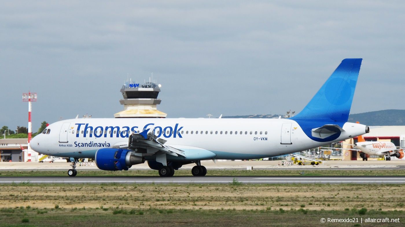 OY-VKM (1889) 2002 Airbus A320-214