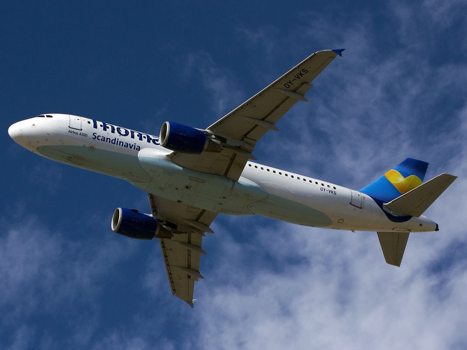 OY-VKS · Airbus A320-214 · (LPA / GCLP)