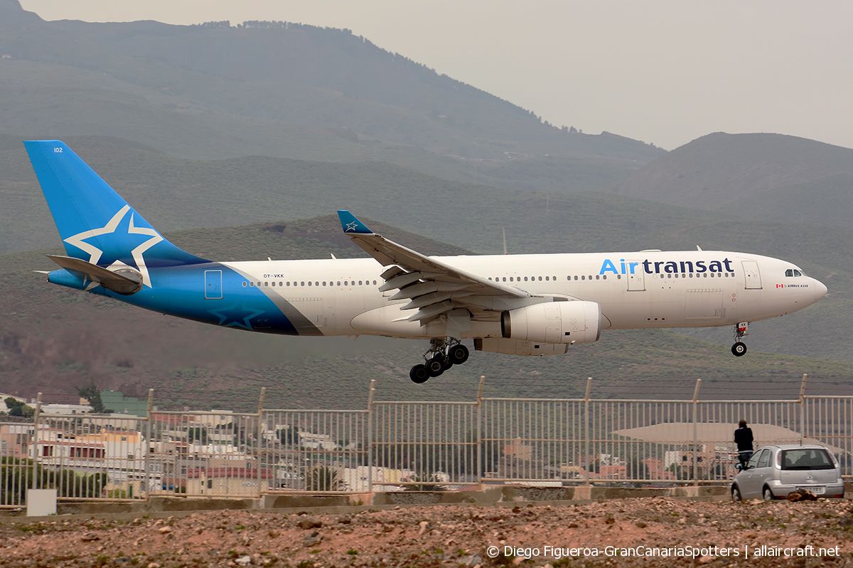 OY-VKK (271) 1999 Airbus A330-243