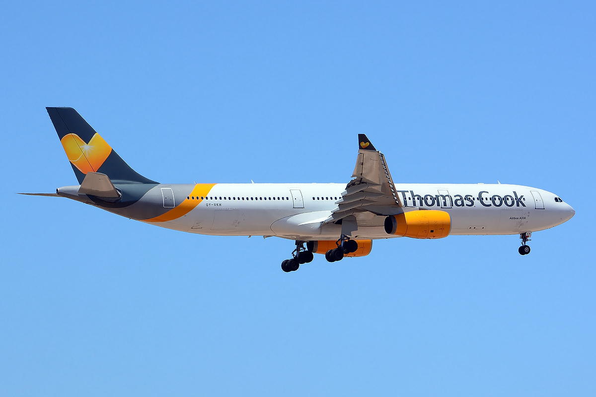 OY-VKH (356) 2000 Airbus A330-343