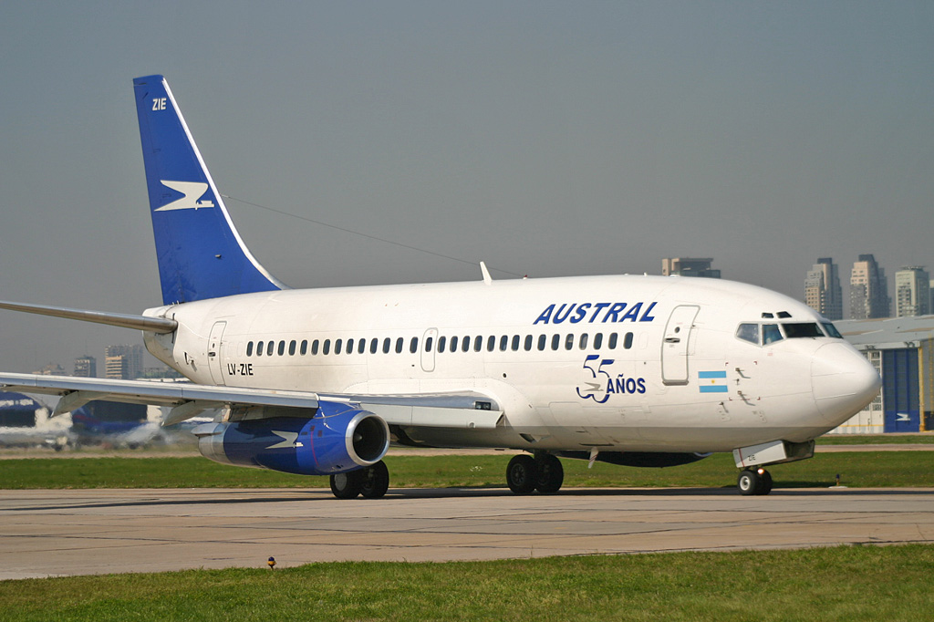 LV-ZIE (cn 21798) Boeing 737-236Adv