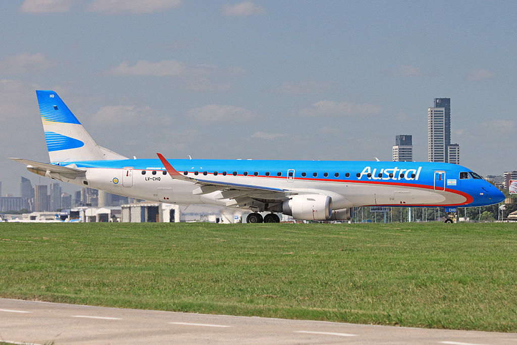 LV-CHQ (cn 19000397) Embraer 190-100IGW