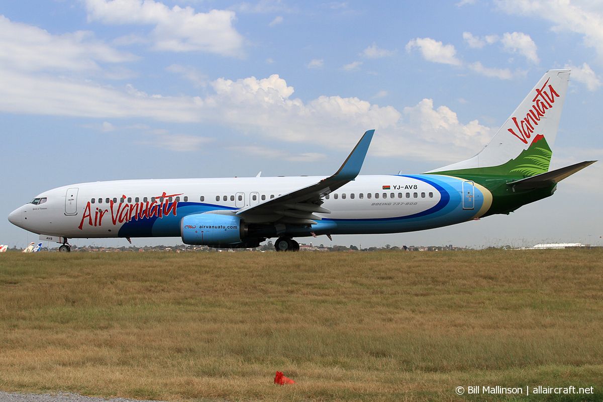 YJ-AV8 (cn 42052) Boeing 737-8SH
