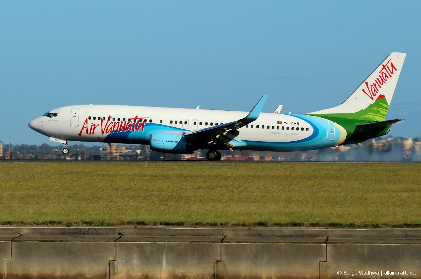 YJ-AV8 (cn 42052) Boeing 737-8SH