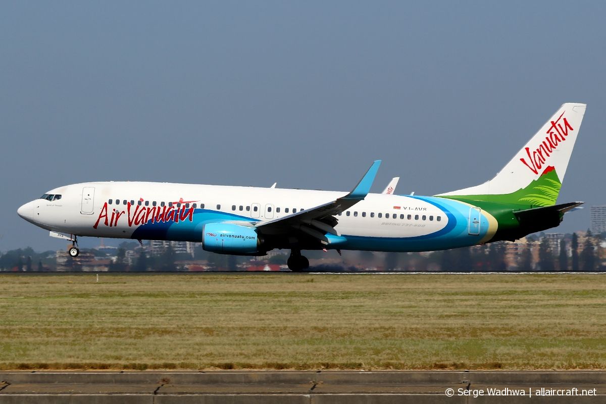 YJ-AV8 (cn 42052) Boeing 737-8SH