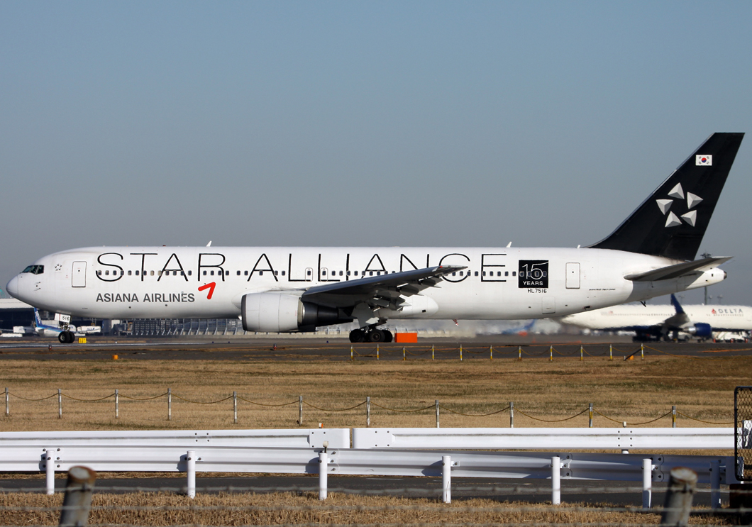 HL7516 · Boeing 767-38E · (NRT / RJAA)