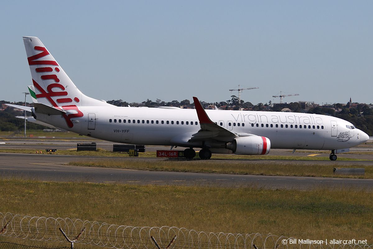 VH-YFF · Boeing 737-8FE(WL) · (SYD / YSSY)