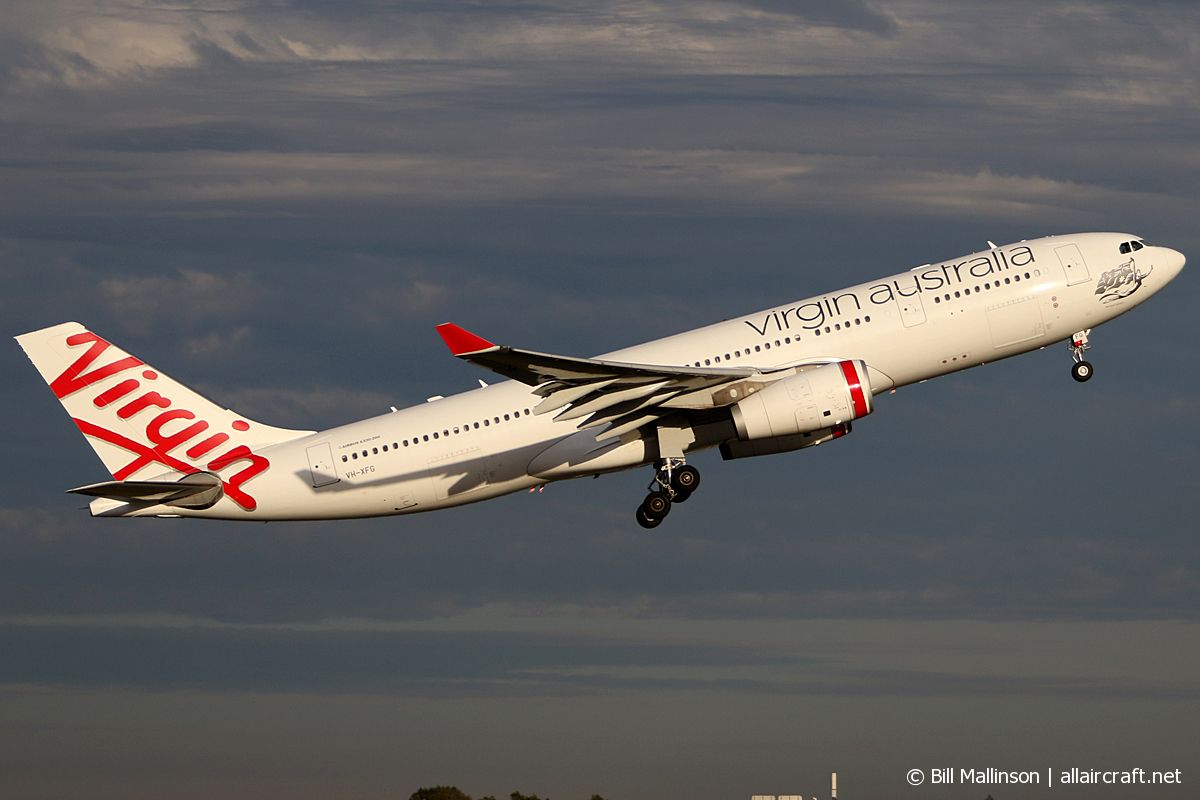 VH-XFG · Airbus A330-243 · (SYD / YSSY)