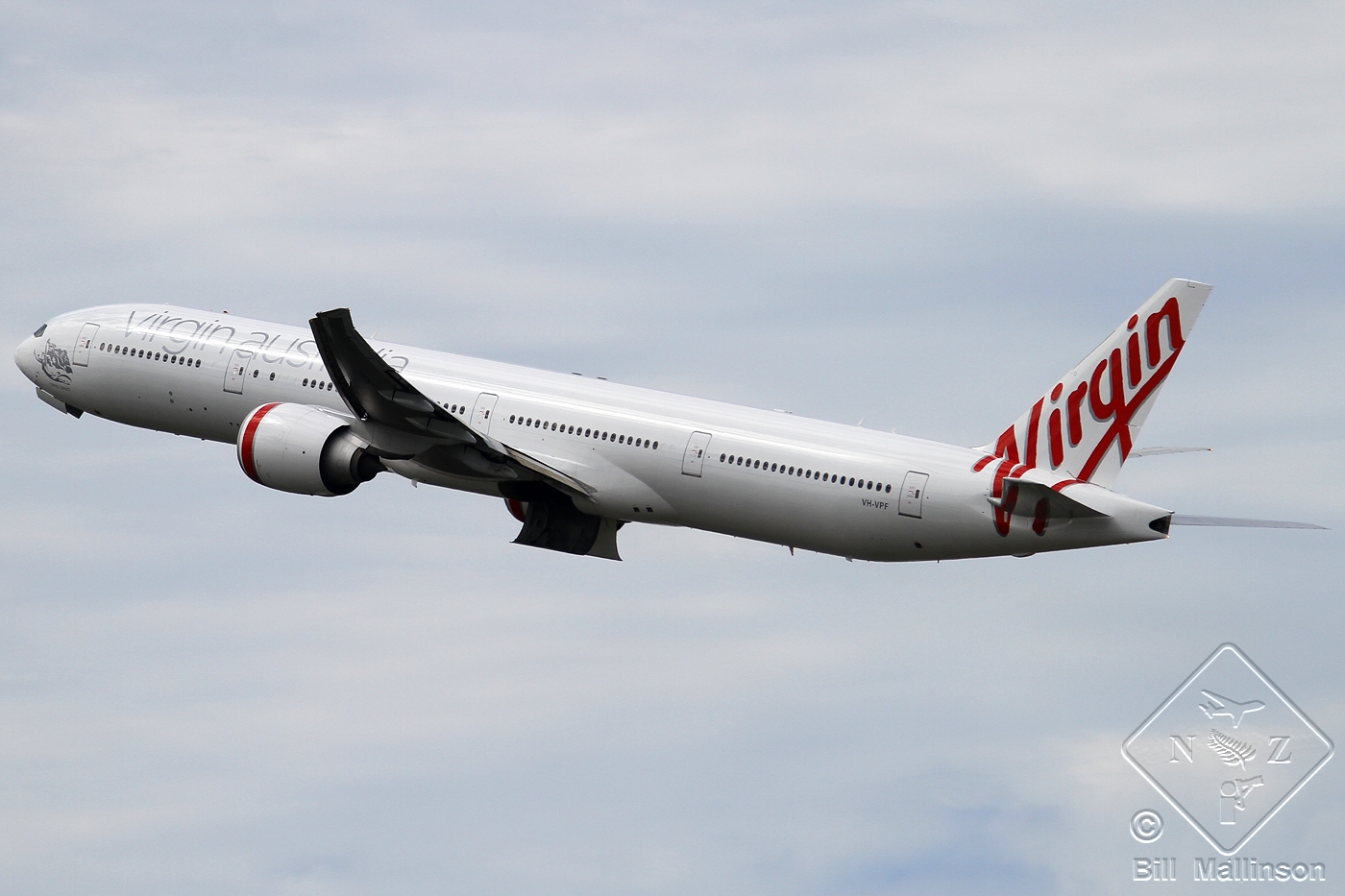 VH-VPF · Boeing 777-3ZG/ER · (SYD / YSSY)