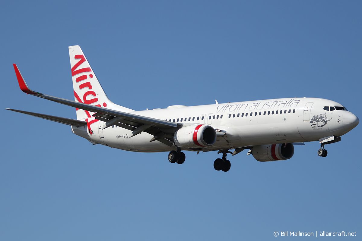 VH-YFS · Boeing 737-8FE(WL) · (SYD / YSSY)