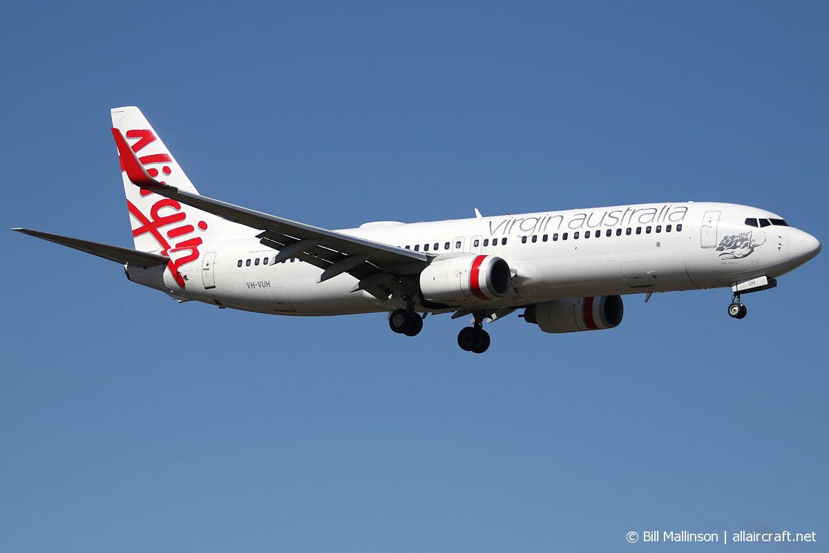 VH-VUH · Boeing 737-8FE(WL) · (SYD / YSSY)