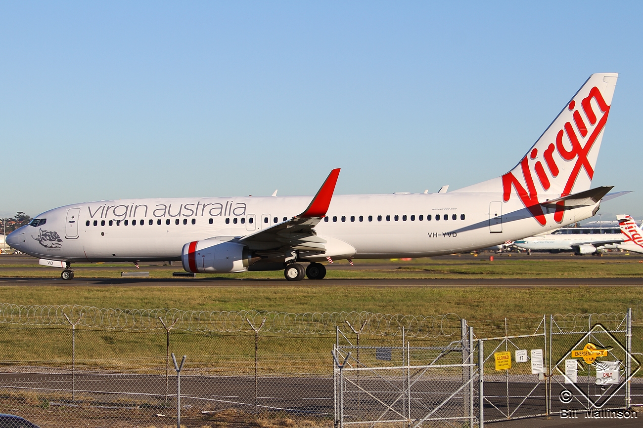 VH-YVD · Boeing 737-8FE · (SYD / YSSY)