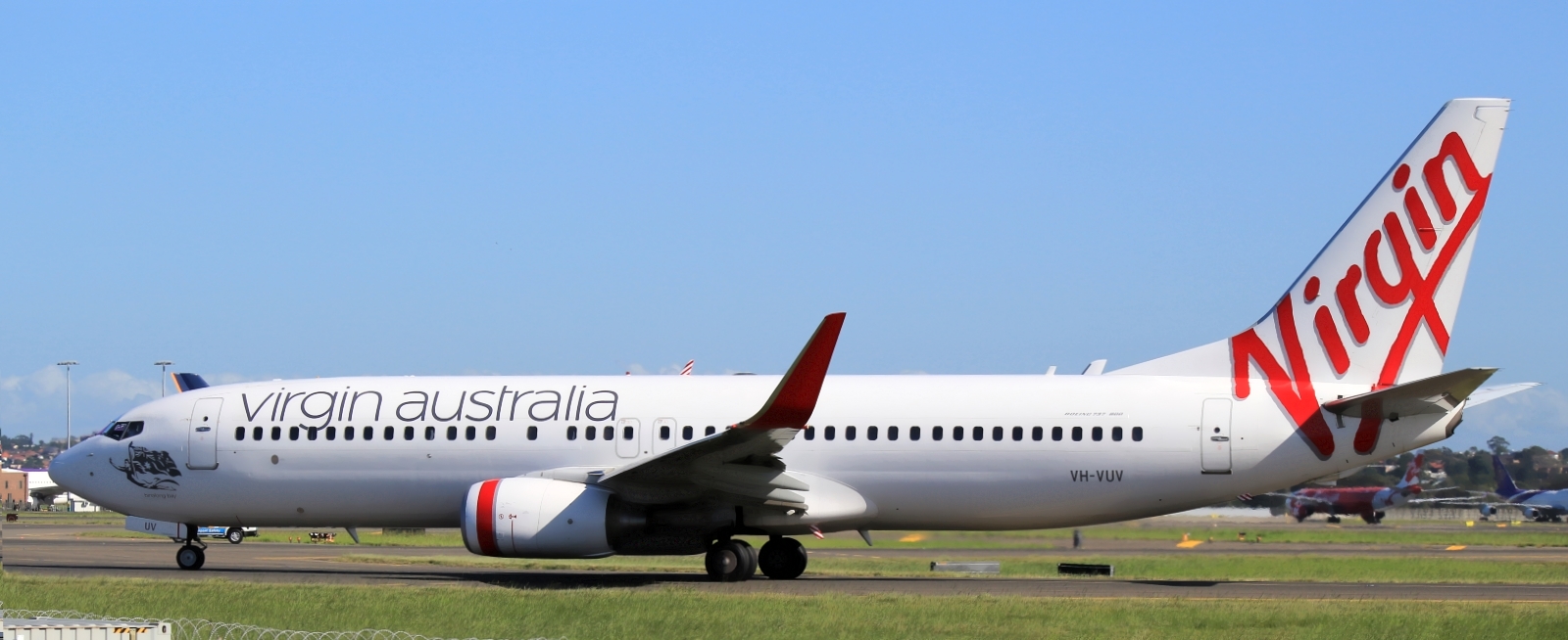 VH-VUV · Boeing 737-8FE(WL) · (SYD / YSSY)