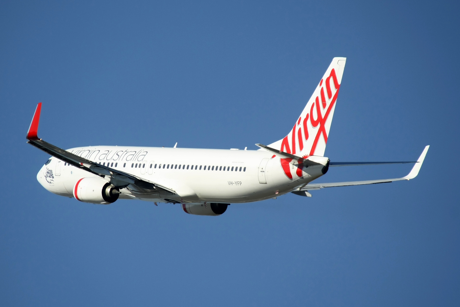 VH-YFP · Boeing 737-8FE(WL) · (SYD / YSSY)