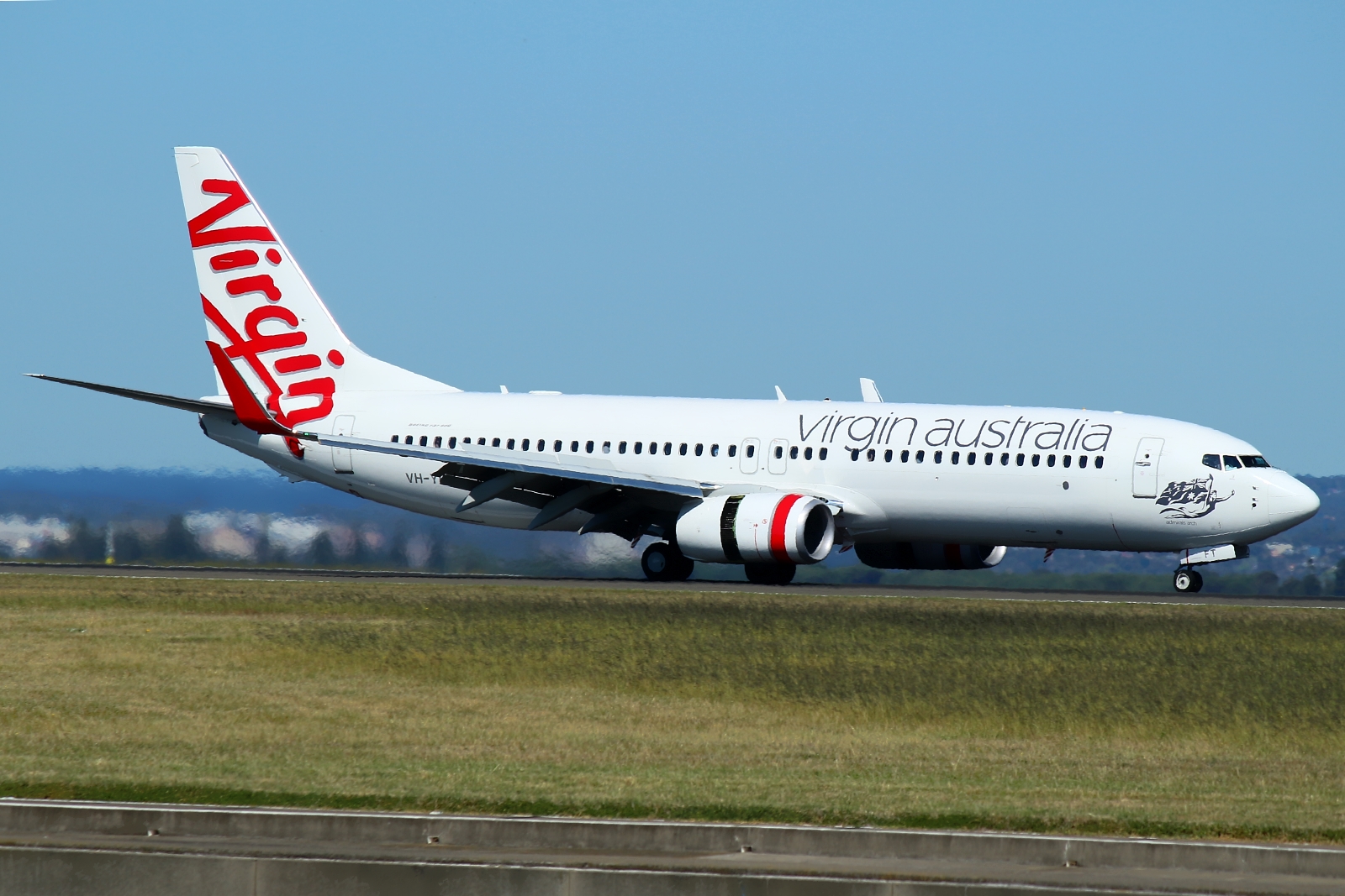 VH-YFT · Boeing 737-8FE · (SYD / YSSY)