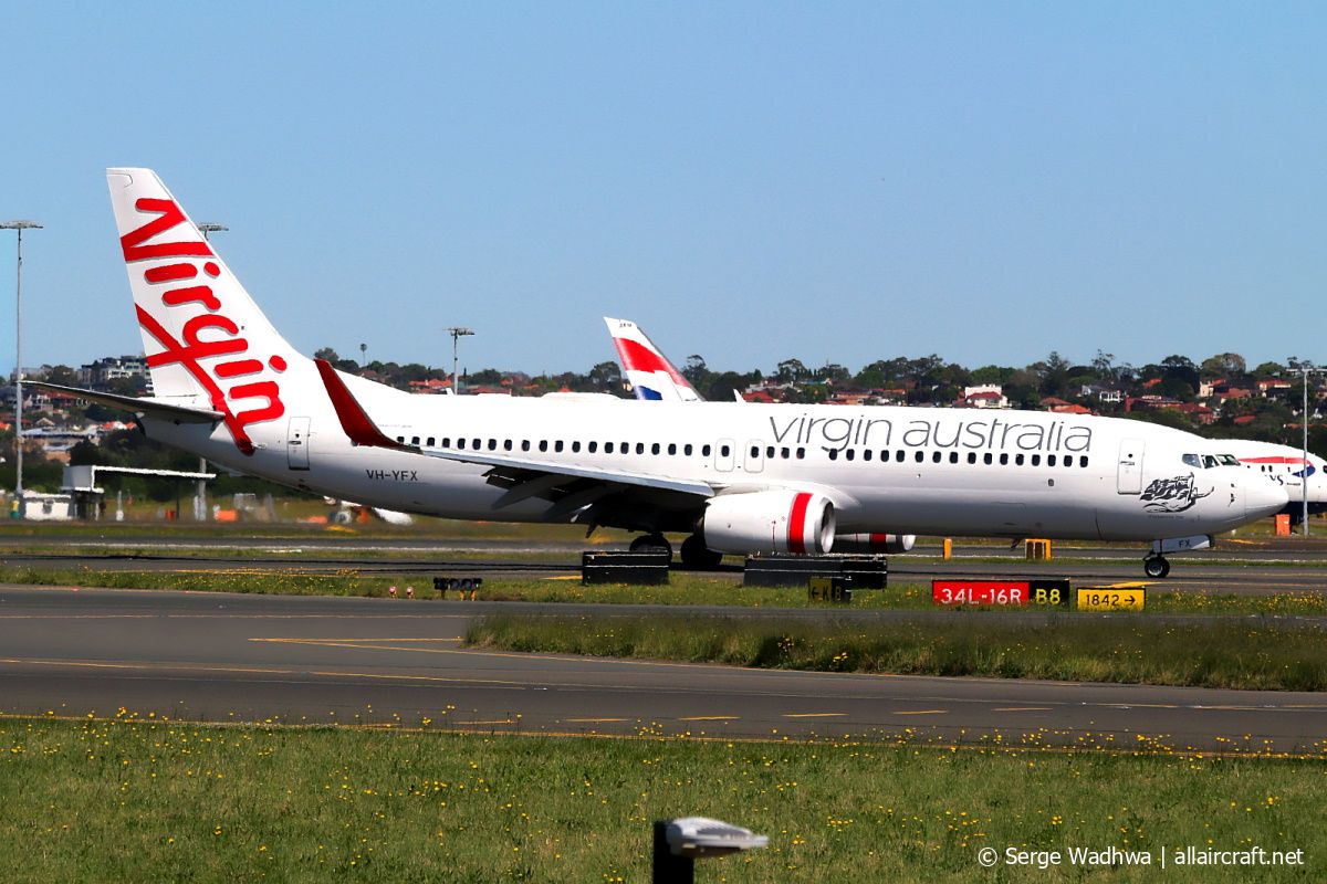 VH-YFX · Boeing 737-8FE(WL) · (SYD / YSSY)