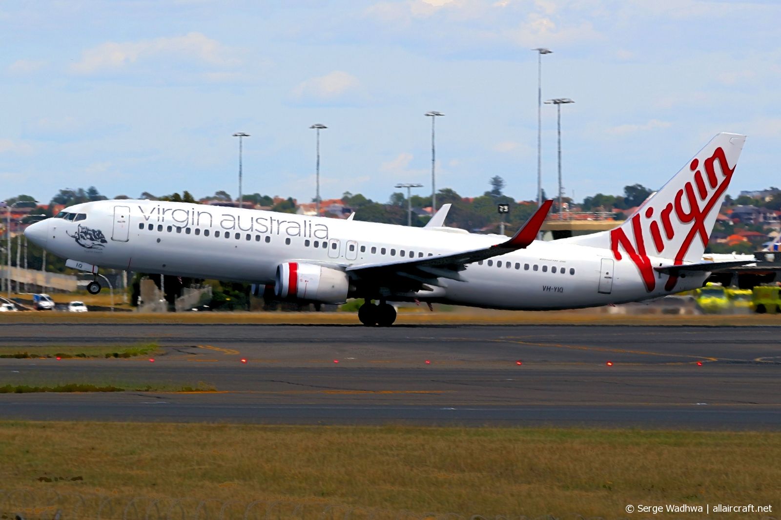 VH-YIQ (38715) 2012 Boeing 737-8FE(WL)