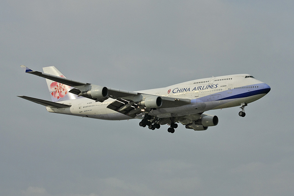 B-18206 (29030) Boeing 747-409